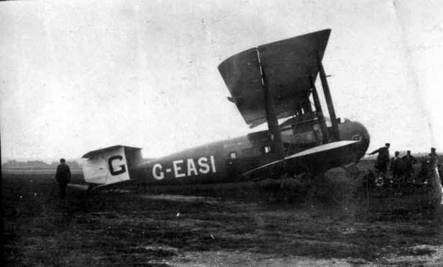 g-easi vickers vimy commercial city of london of instone airline 0383-0006